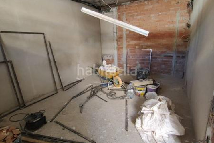 Casa adosada adosado en venta en centre, 3 dormitorios. en Terrassa