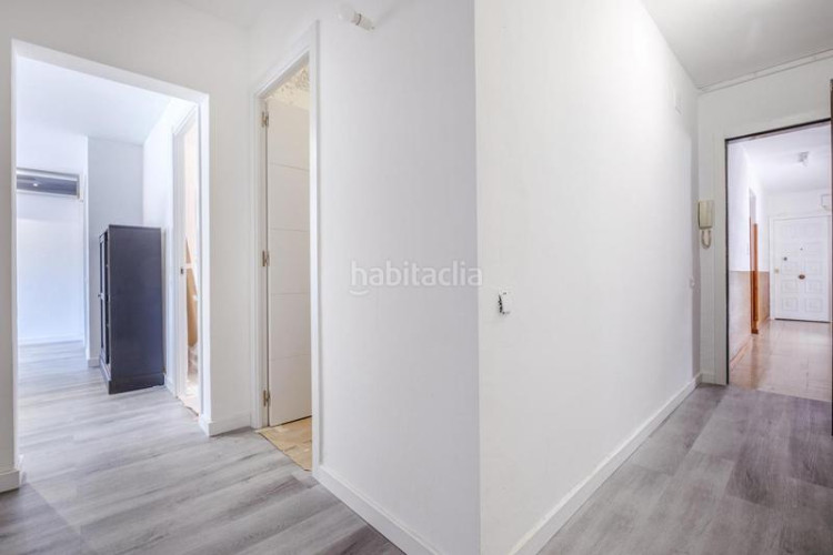 Piso recién reformado en La Cogullada Terrassa