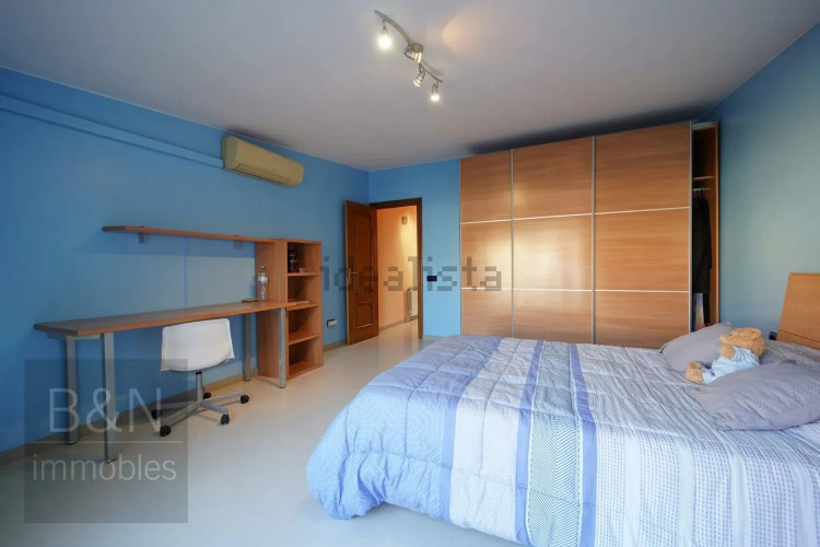 Chalet adosado en Barrio Segle XX
