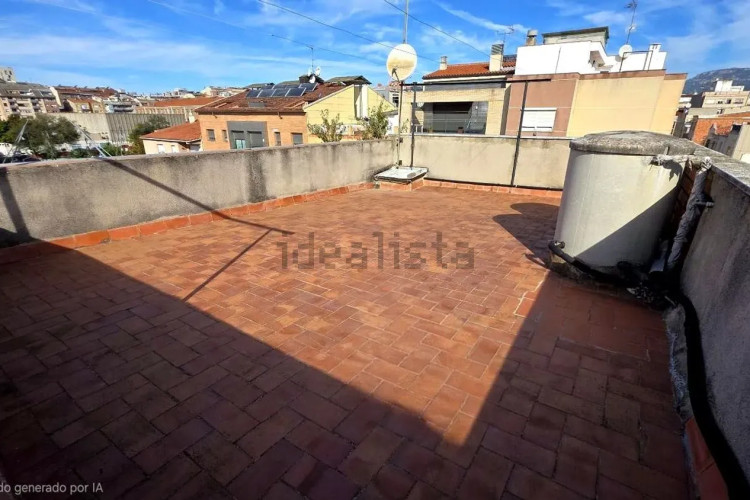 Casa independiente en calle de la Mare de Déu de la Fuencisla