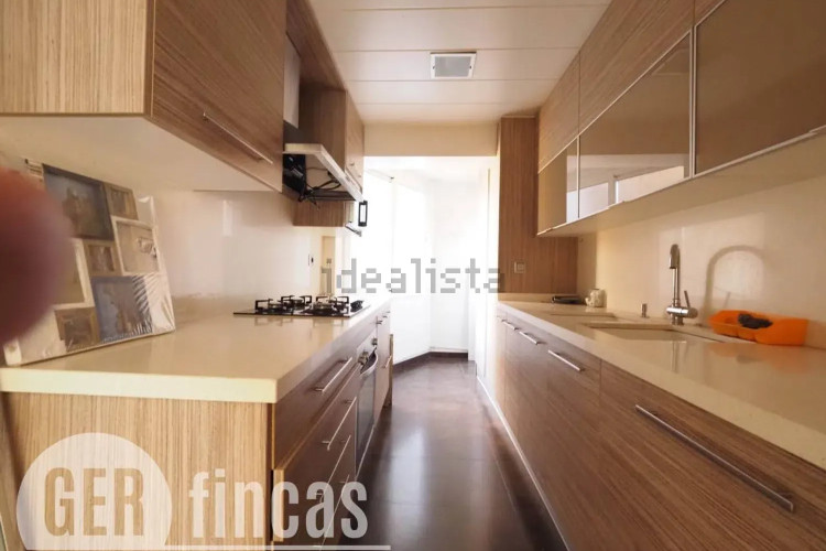 Piso en avenida de Joaquim de Sagrera