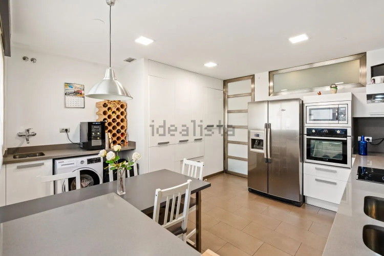 Chalet adosado en Barrio Les Arenes