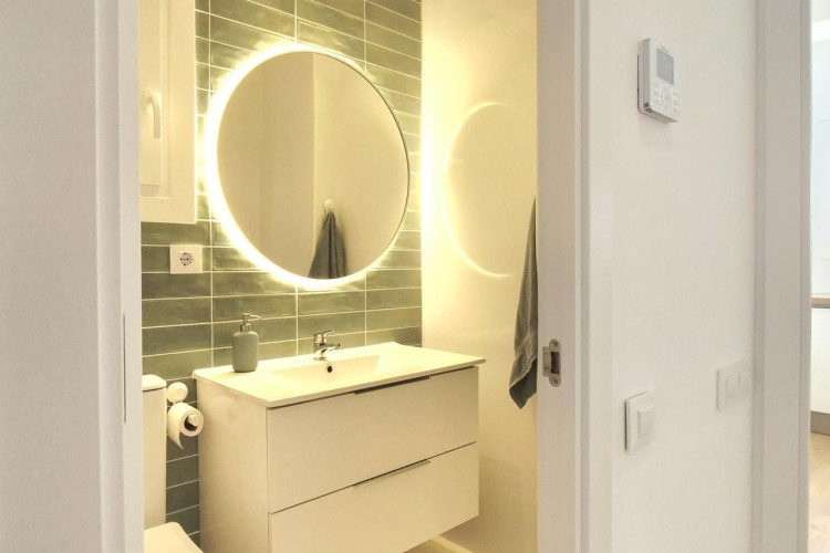 Carrer de Prat de la Riba, Vallparadu00EDs - Antic Poble de Sant Pere