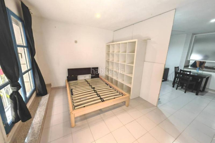 Loft  en venta en escoles en Cementiri Vell Terrassa