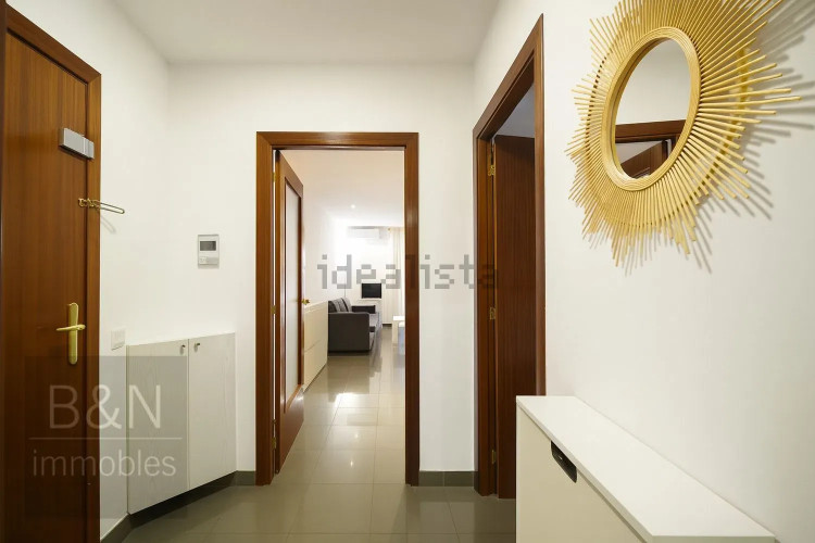 En exclusiva: planta baja con alma de hogar, gran terraza y parking en un entorno tranquilo rodeado