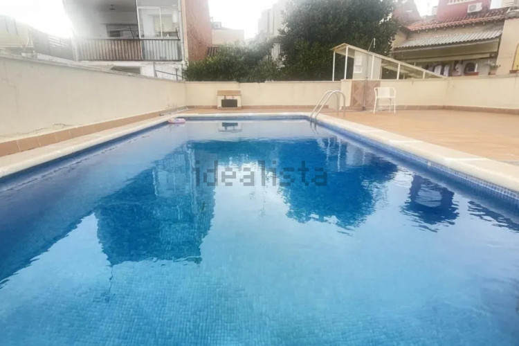 Piso en plaza del Mestre Serrat