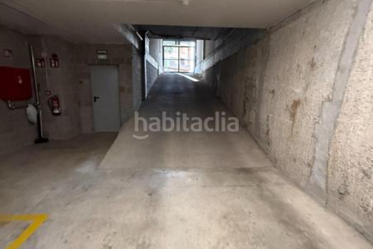 Dúplex luminoso dúplex en zona olímpica en Zona Esportiva Terrassa