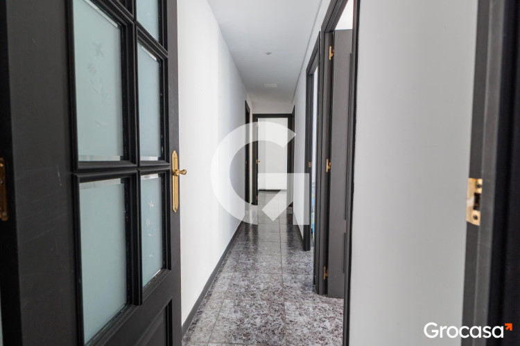 CL CALAF, DE, Les Arenes - La Gru00EDpia  Can Montllor