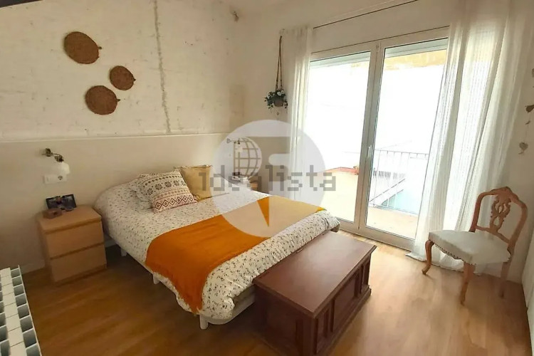 Chalet adosado en calle de Sant Llorenç