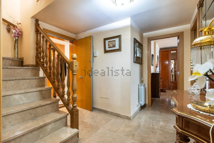 Dúplex en Barrio Centre