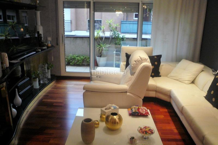 Casa gran casa cantonera en Ca n'Aurell Terrassa