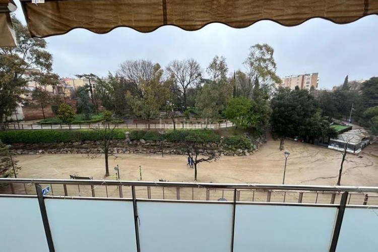 Piso exclusivo piso en el corazón zona ca naurell!!! en Terrassa