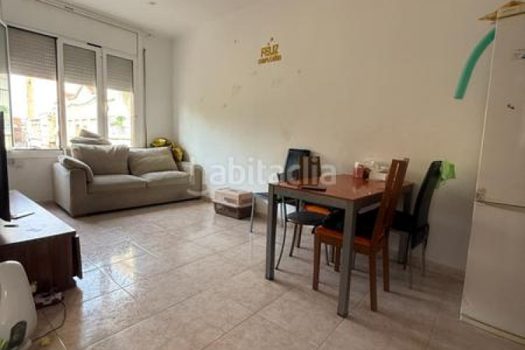 Piso gran oportunidad para inversores en el centro . en Terrassa