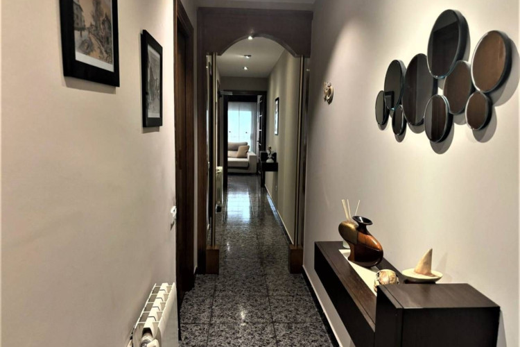 Carrer de lu00B4Emperadriu Eugu00E8nia, Zona Esportiva