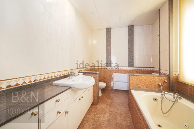 Chalet en Barrio Ca n'Aurell