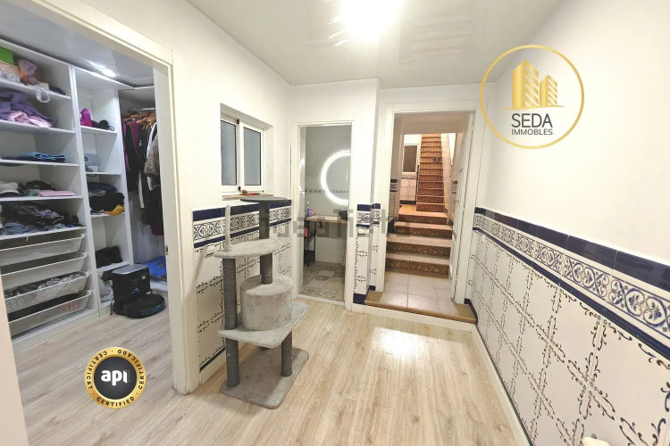 Piso en calle ď Osca