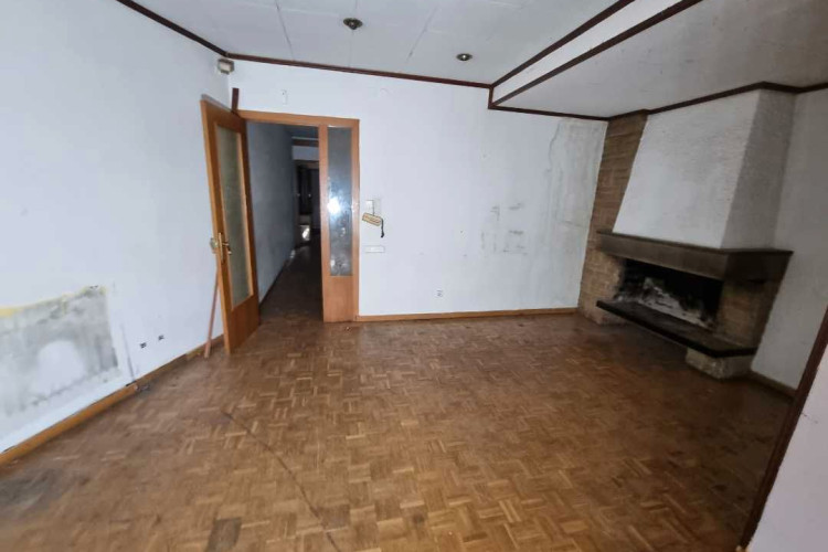 C / castellar, Vallparadu00EDs - Antic Poble de Sant Pere