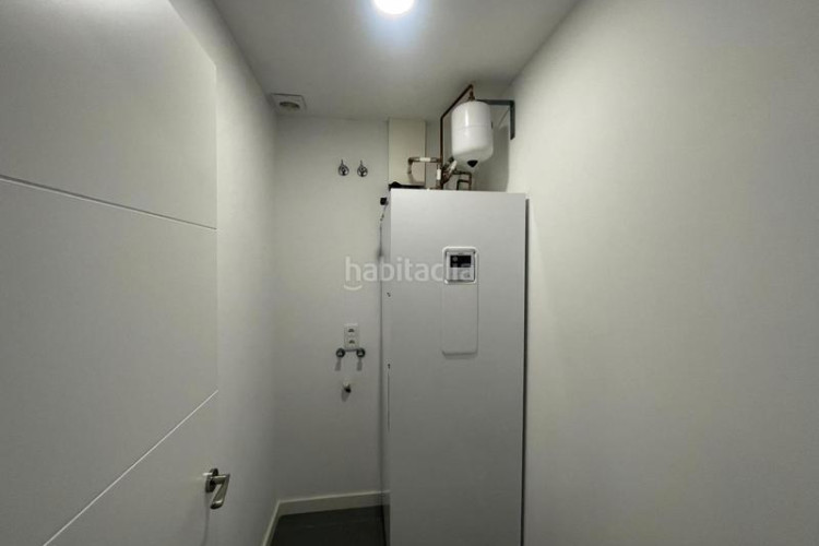 Piso obra nueva de alto nivel con balcón y eficiencia energética a en Terrassa