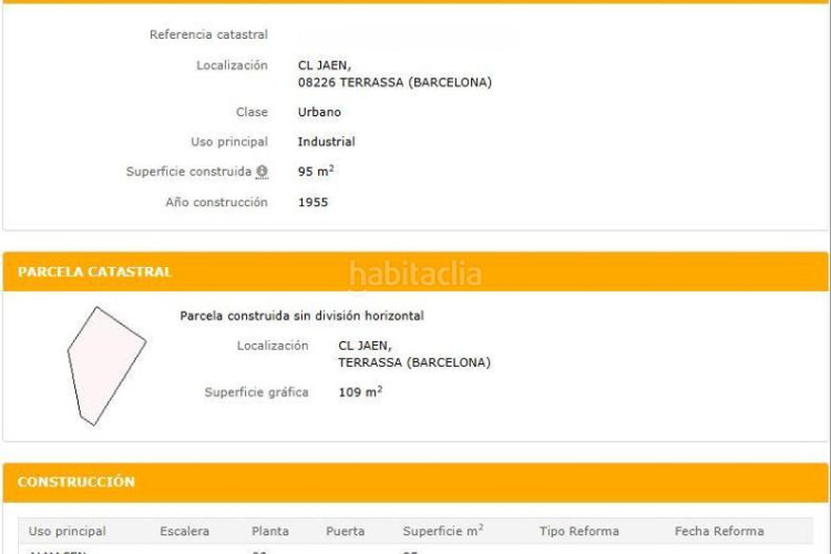 Casa local esquinero de 95 m2 edificable bajos más 3 pisos en Terrassa