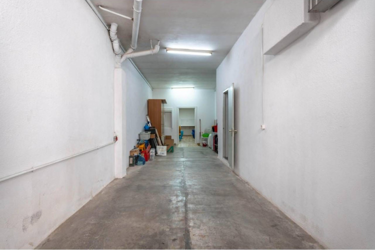 Pau Claris, Barri del Centre