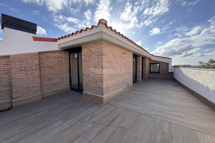 Dúplex en catalunya 74 dúplex de obra nueva e estrenar en sant pere en Terrassa