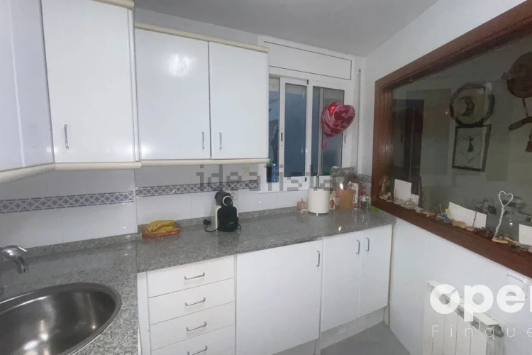 Piso en plaza del Mestre Serrat