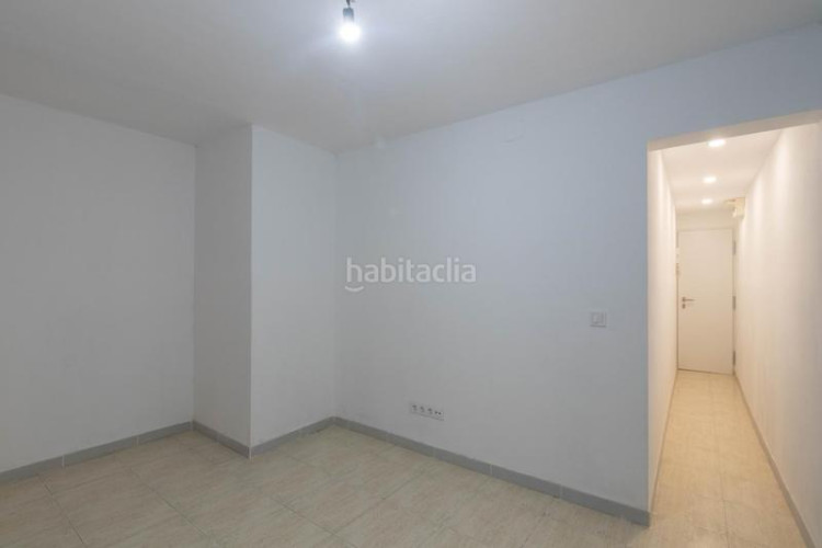 Piso estupendo piso en venta en Can Boada Terrassa