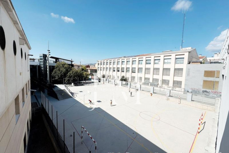 Piso  en pleno centro – plaça del vapor ventalló en Terrassa