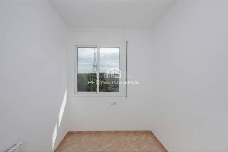 Piso  en venta en ca naurell08221 en Les Arenes - La Grípia - Can Montllor Terrassa