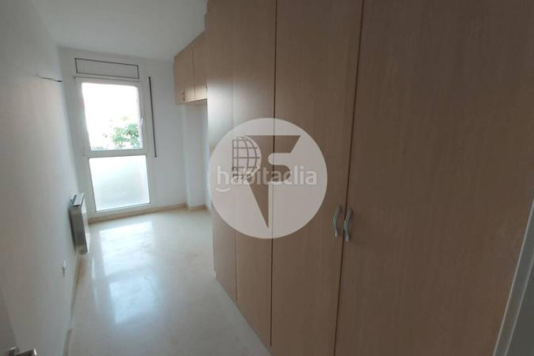 Piso espectacular piso de 113 m con gran balcón en zona olímpica en Terrassa