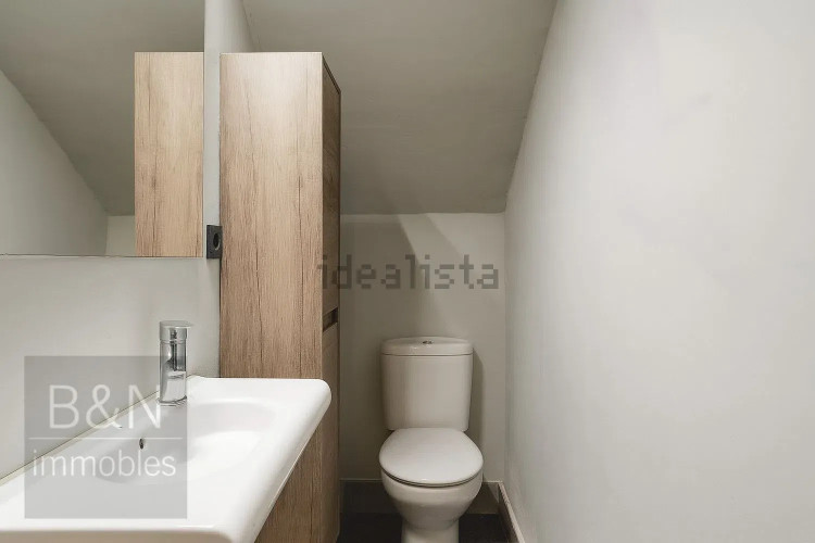 Una planta baja con alma de hogar y dos terrazas que te invitan a disfrutar de la vida