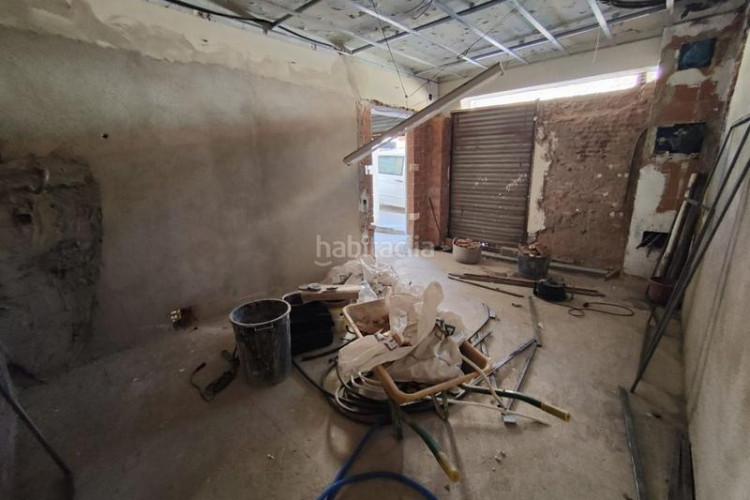 Casa adosada adosado en venta en centre, 3 dormitorios. en Terrassa