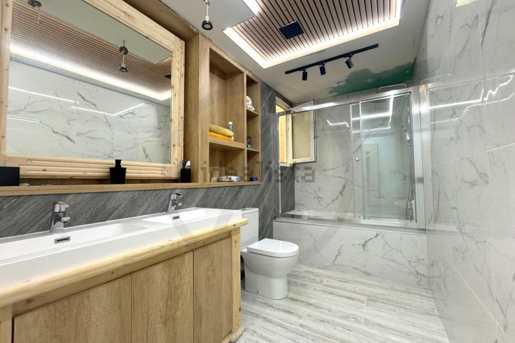 Casa o chalet independiente en venta en calle de Girona