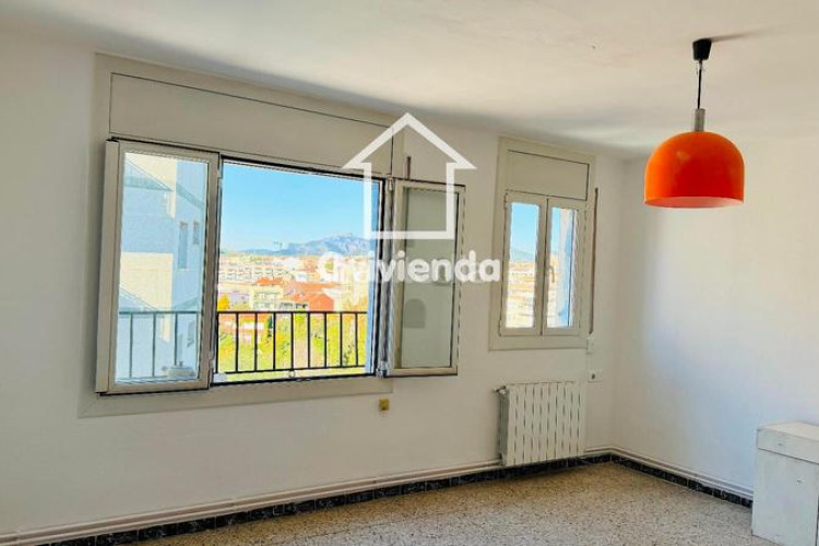 Piso  con espectaculares vistas en Can Palet en Terrassa