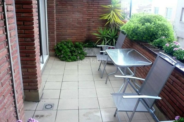 Casa gran casa cantonera en Ca n'Aurell Terrassa