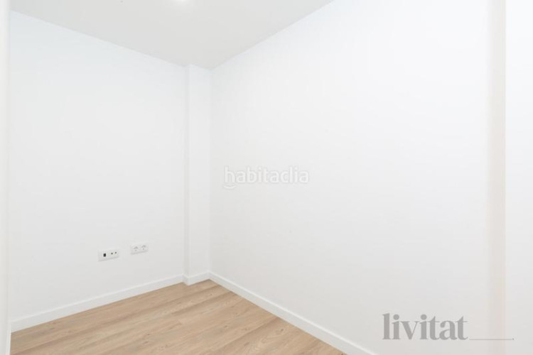 Planta baja en calle pere fizes 4 en San Pere Terrassa