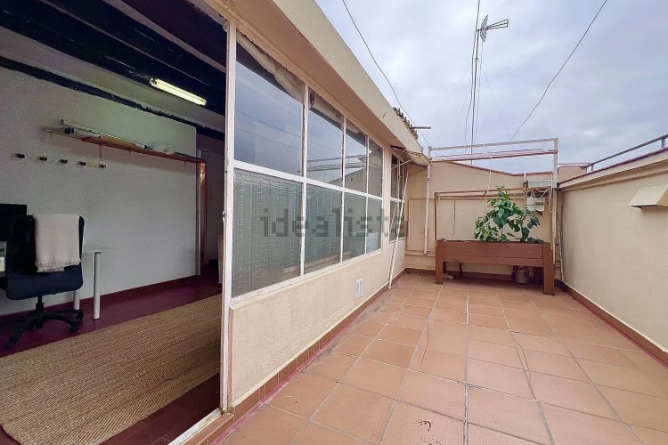 Dúplex en Barrio Centre