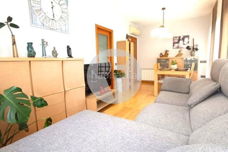 Dúplex  de ensueño en el centro con gran terraza y balcón, 2 plazas de parking y detalles premium en Terrassa