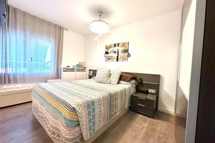 Piso  reformado y luminoso junto a la carretera de montcada en Terrassa