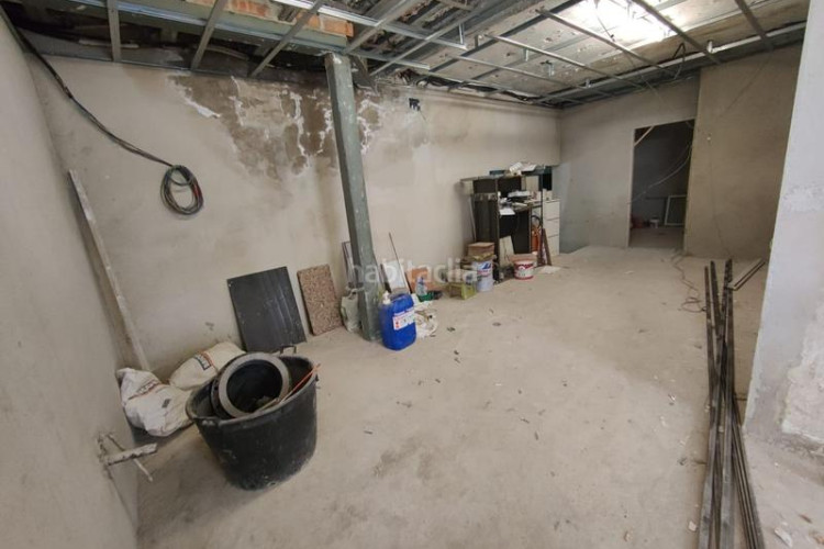 Casa adosada adosado en venta en centre, 3 dormitorios. en Terrassa