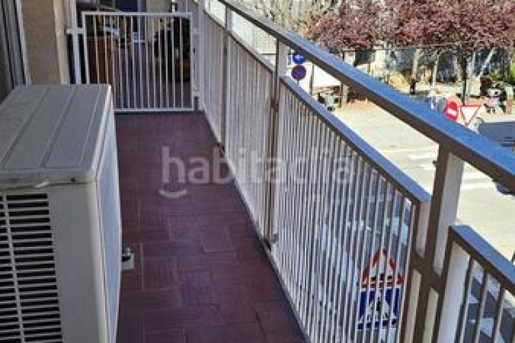 Piso gran piso junto parc vallparadis en Vallparadís - Antic Poble de Sant Pere Terrassa