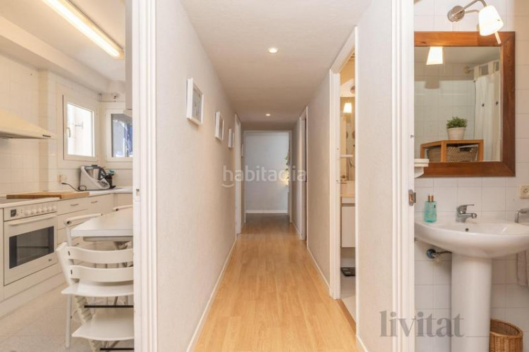 Piso pis al centre amb dues places daparcament i traster en Terrassa