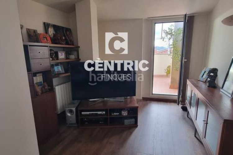 Piso dúplex 3 habt estudio pk en Les Arenes - La Grípia - Can Montllor Terrassa