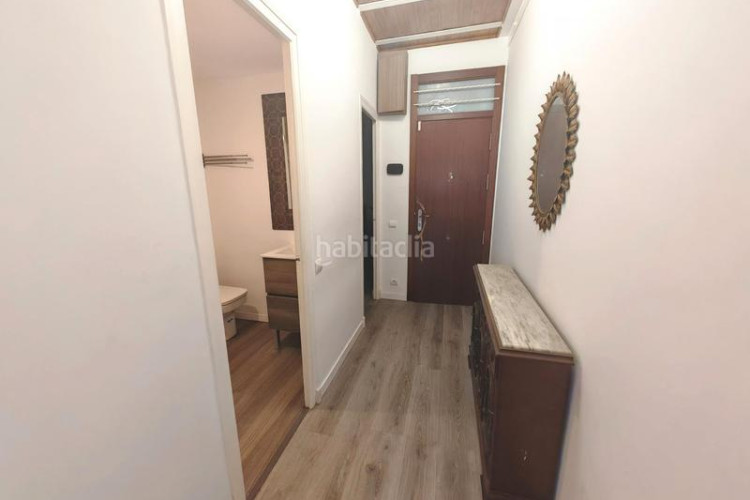 Piso zona centro. luminoso piso de 3habs + 2lav. en Terrassa