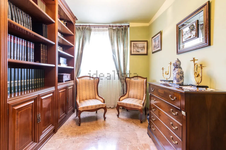 Dúplex en Barrio Centre