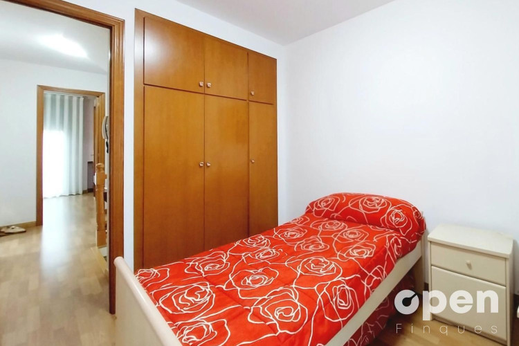 de Rocafort, Les Arenes - La Gru00EDpia  Can Montllor