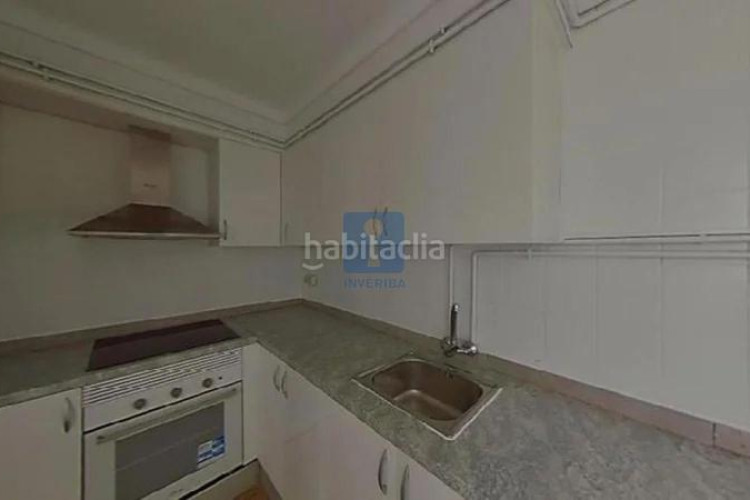 Piso inmueble ilegalmente okupado situado en la calle marinelo bosch 17, 52, , barcelona en Terrassa