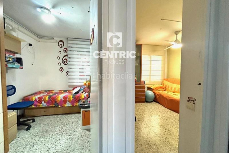 Piso torrent den pere parres, piso de 4habs. 2 wc en Terrassa