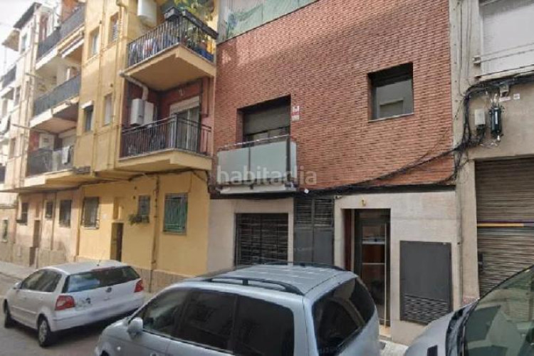 Piso (barcelona). "okupado" (no se puede visitar ni hipotecar) en Terrassa