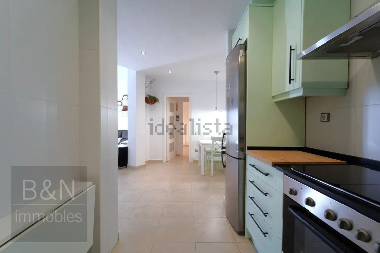 ¡Bienvenido al hogar de tus sueños! Este exclusivo dúplex es mucho más que una vivienda.